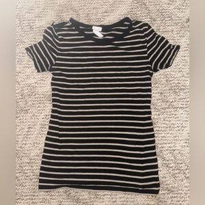 H&M Black and Gray Striped Short Sleeve Top